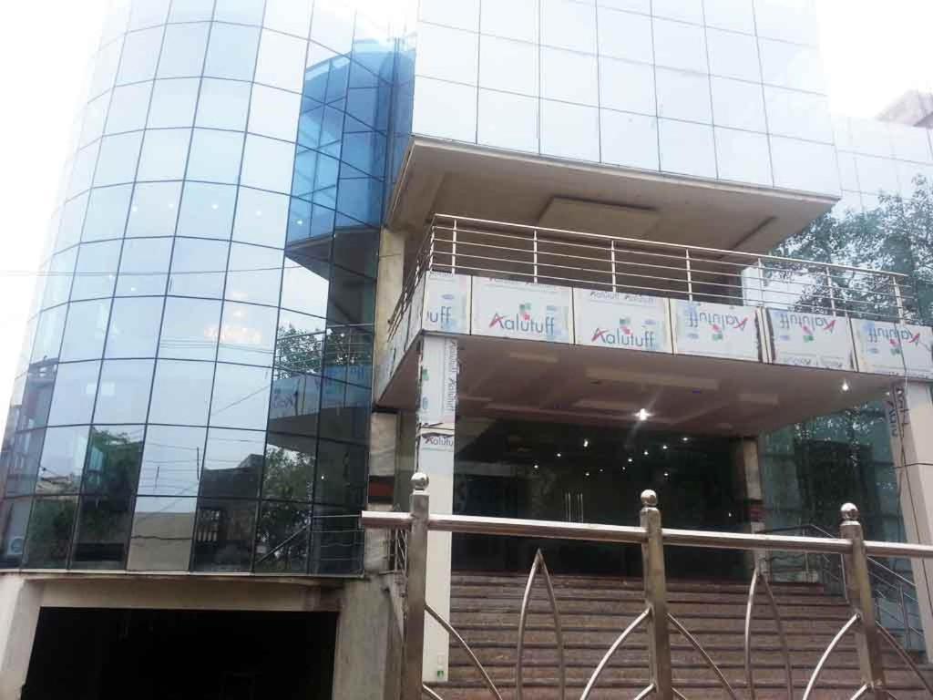 Hotel Krishna International Vrindavan Exterior photo